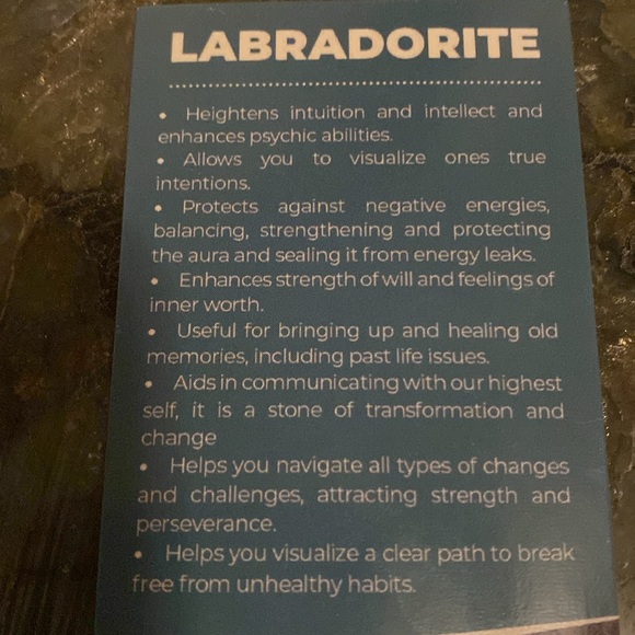 ✨ 4.7lbs Massive Polished Labradorite Slab – Stunning Blue Flash on Both Sides!✨ - Picture 11 of 12